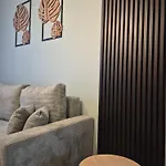 Апартаменты Na Sowiej - Przylesie Любин